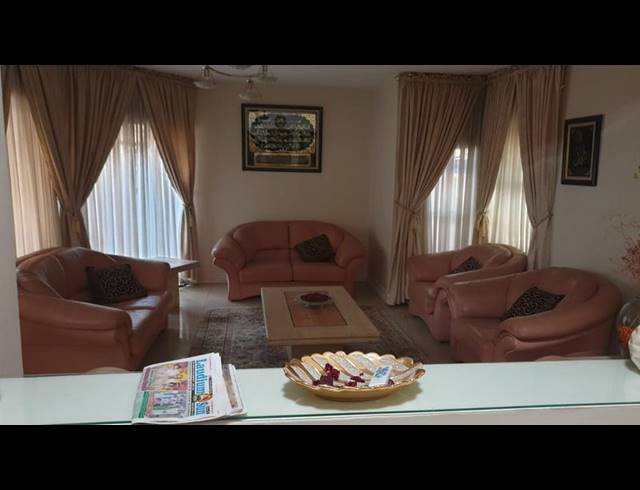 4 BEDROOM HOUSE FOR SALE IN LAUDIUM